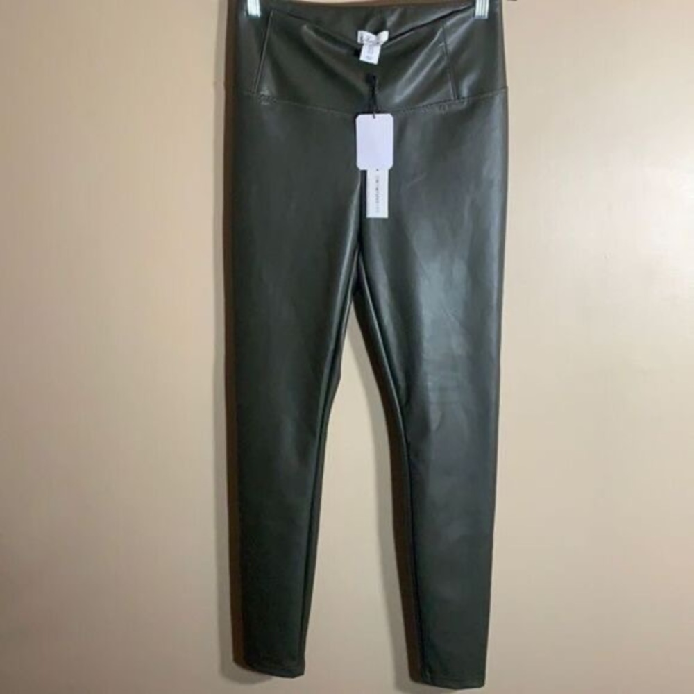 Matteson Grey Leather Style Leggings NWT